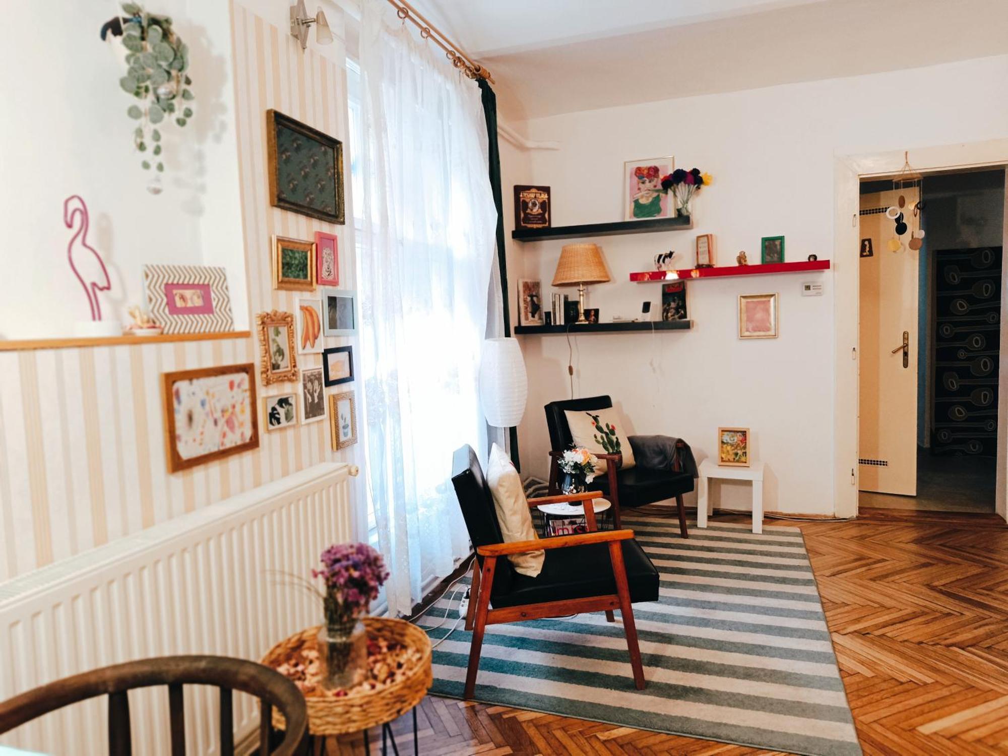 Flat In Historic Villa With Your Own Private Garden, Near City Park 布达佩斯 外观 照片