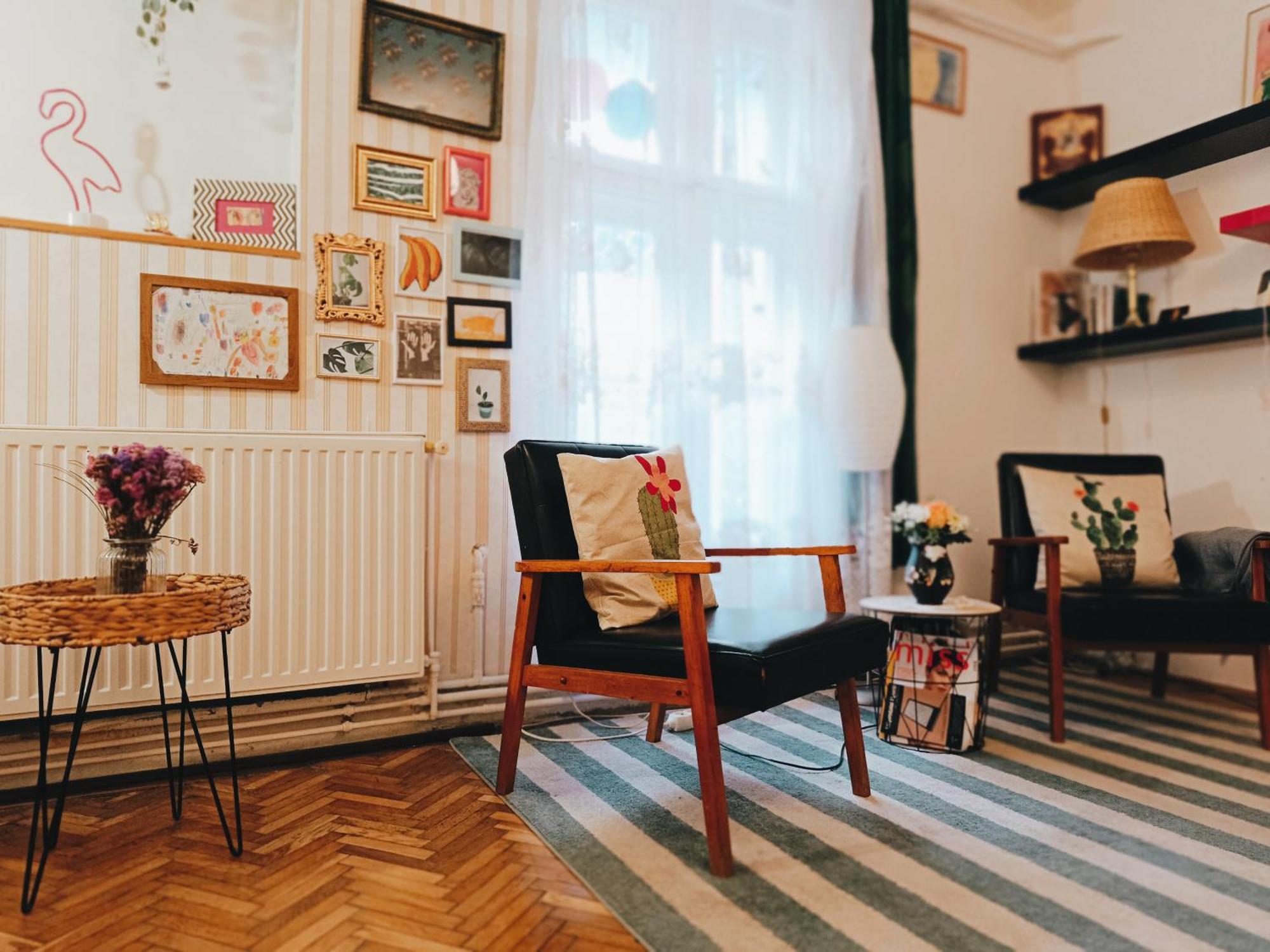 Flat In Historic Villa With Your Own Private Garden, Near City Park 布达佩斯 外观 照片