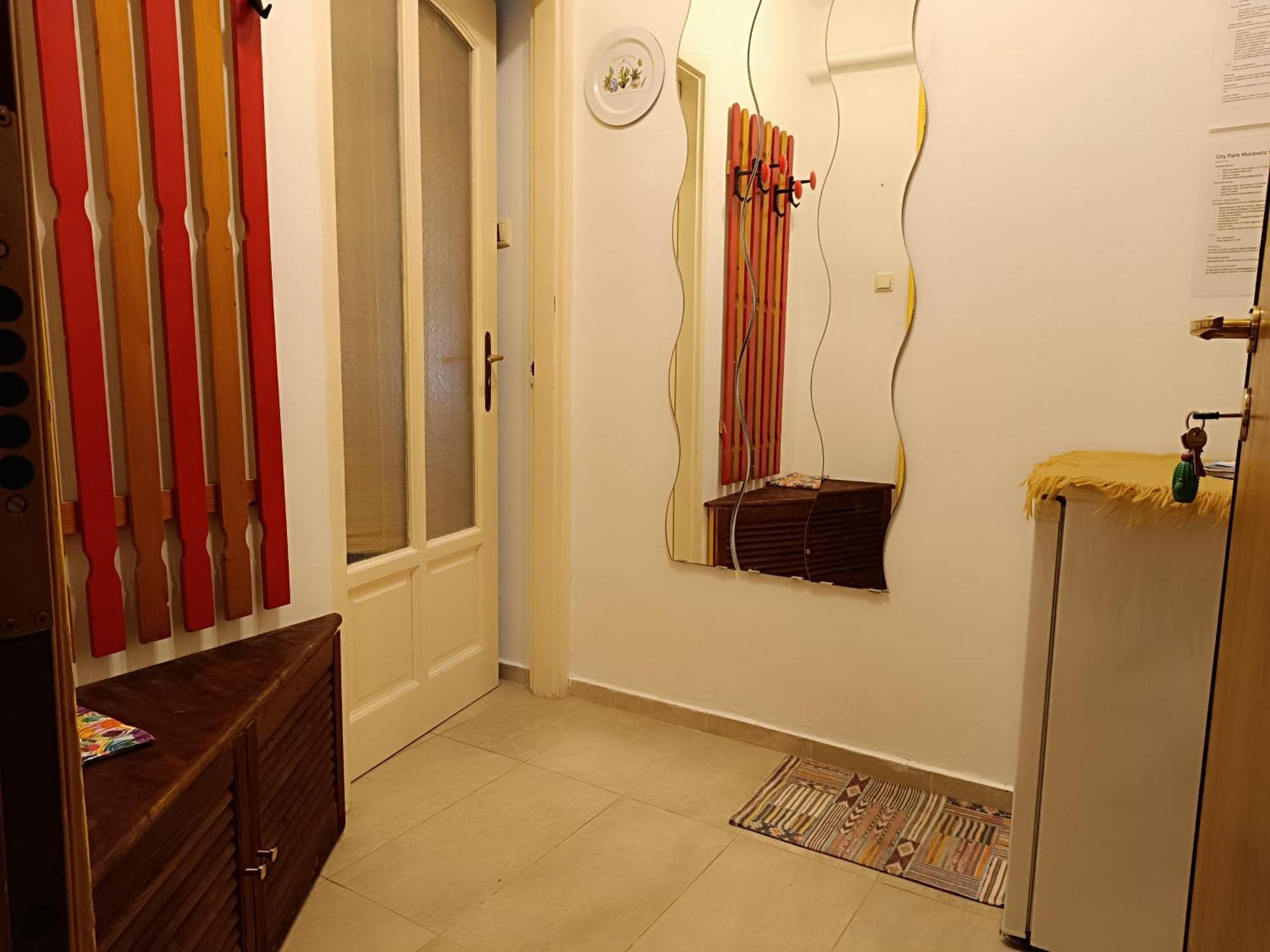 Flat In Historic Villa With Your Own Private Garden, Near City Park 布达佩斯 外观 照片